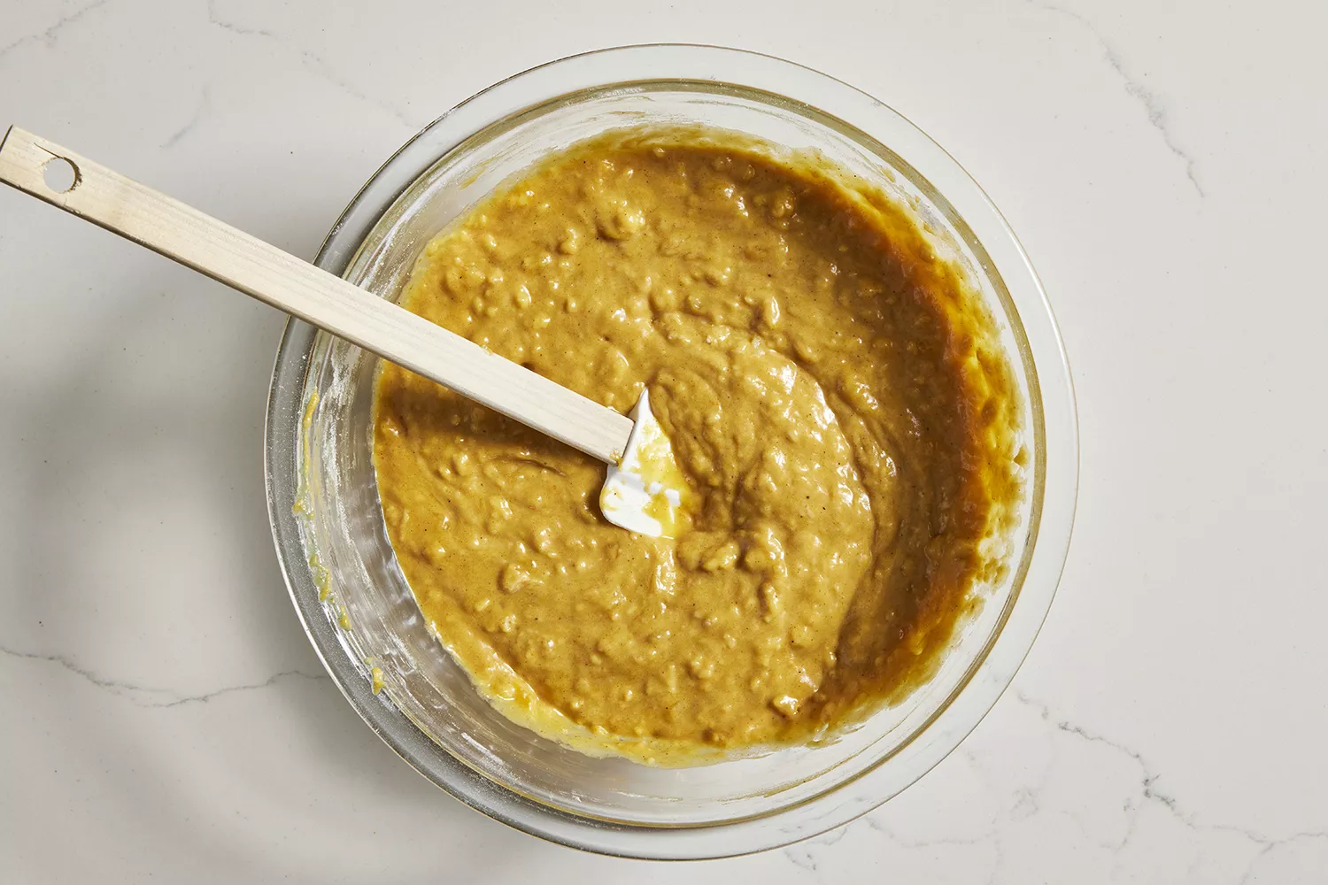 ingredientes secos adicionados à tigela